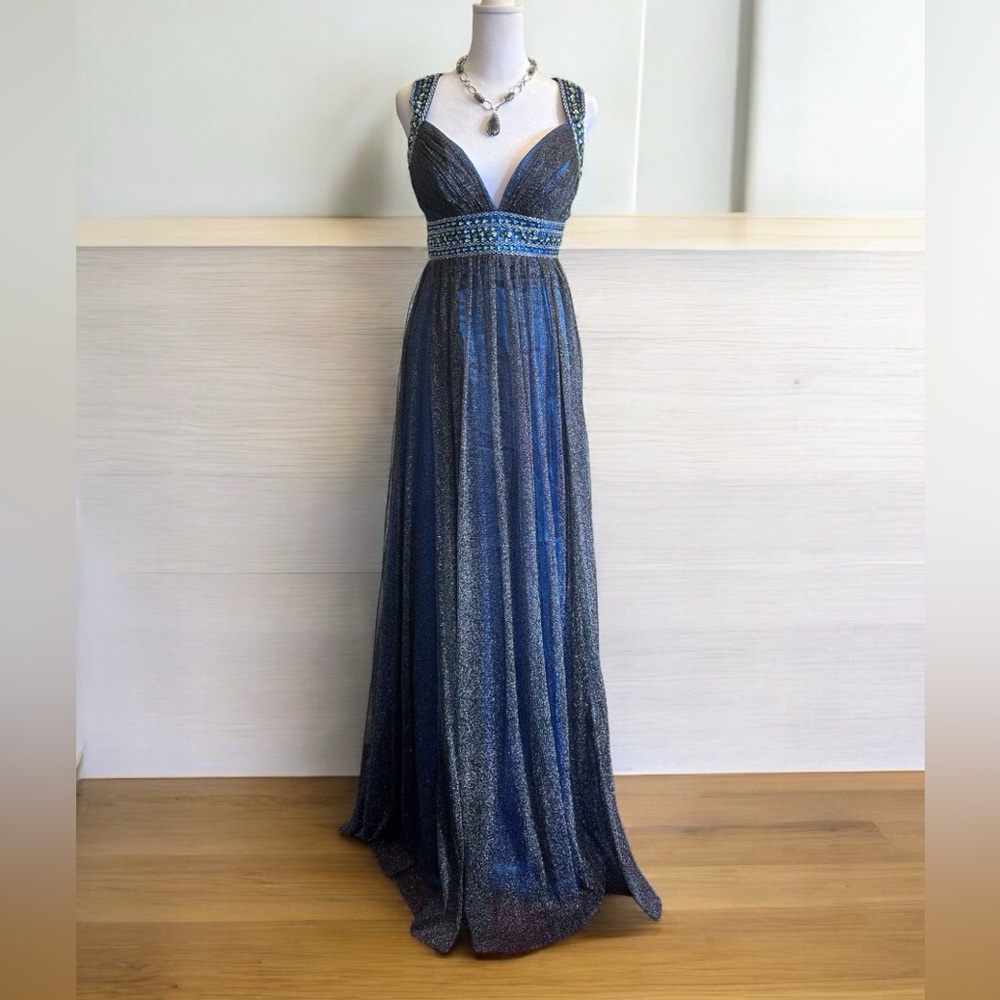 35. Tulle Sleeveless A-Line V-Neck Dress